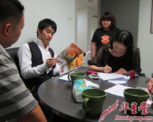 林依輪VS香道粉絲簽約現(xiàn)場(chǎng)